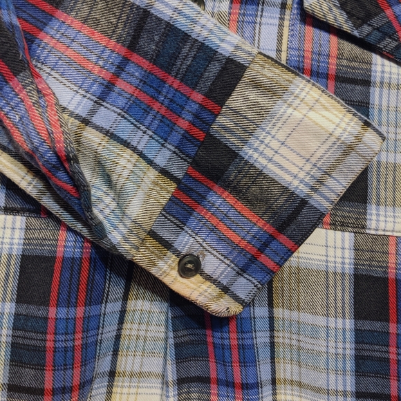 Vintage plaid blue flannel shirt - Picture 7 of 10